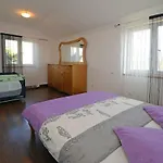 Zare Villa *