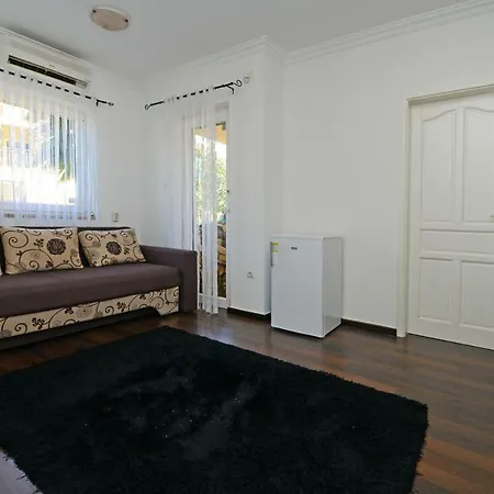 Zare Villa