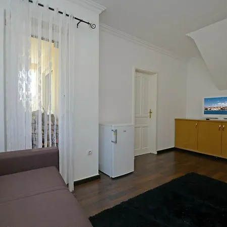Villa Zare *