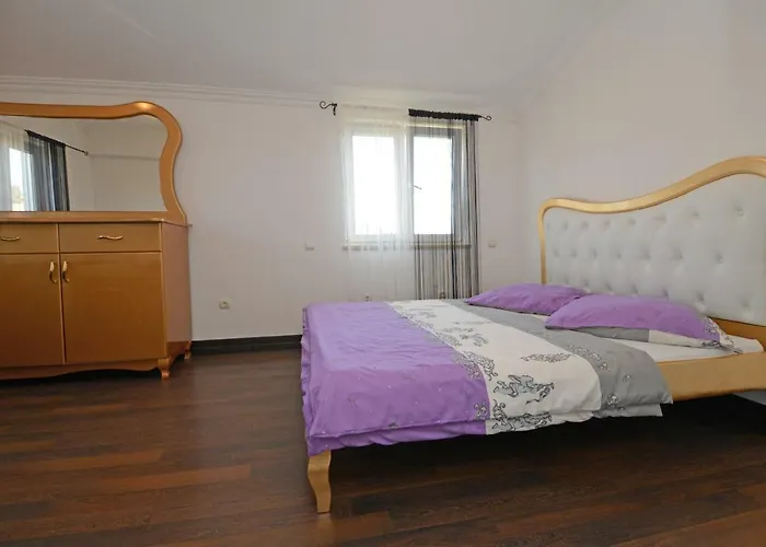 Villa Zare *