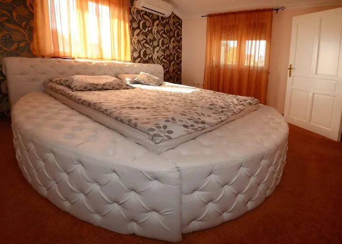 Villa Zare *