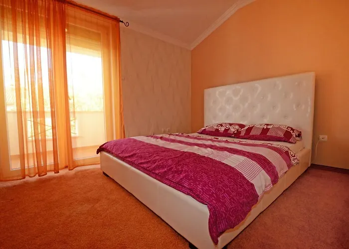 Βίλα Zare Πόρετς